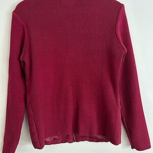 Appleseeds Brand Women’s Zip-up sweater. Size M. Great condition!